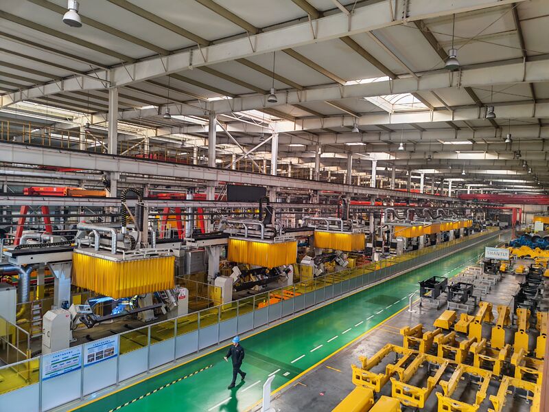 Liangong Construction Machinery Co., Ltd. manufacturer production line