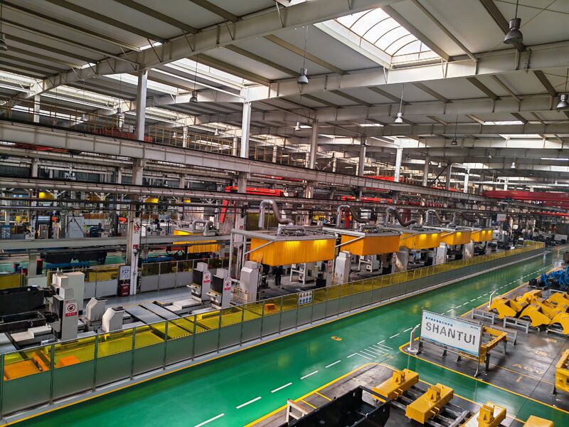 Liangong Construction Machinery Co., Ltd. manufacturer production line